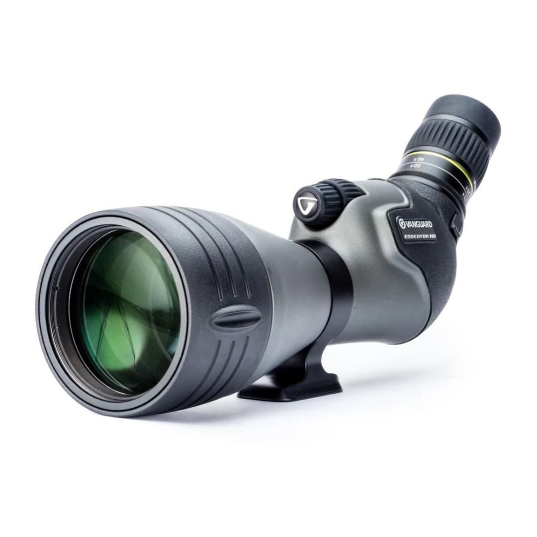 Vanguard Endeavor HD 82A Spotting Scope Starter Bundle