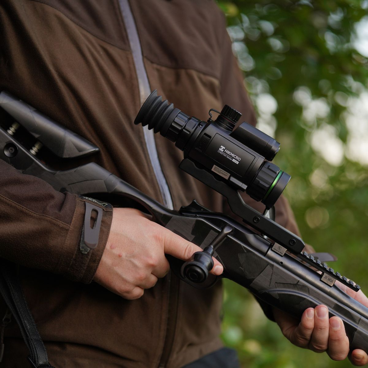 HIKMICRO HM-C32F Cheetah LRF Night vision Front Clip-On (w/40mm, 50mm or 60mm Scope Adaptor)